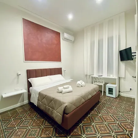 Helios Bed & Breakfast 3*